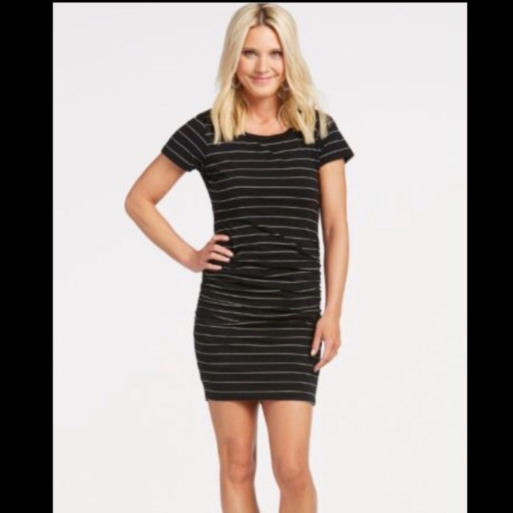 NWT Evereve Sundry T-shirt Scrunch Dress Sz Small